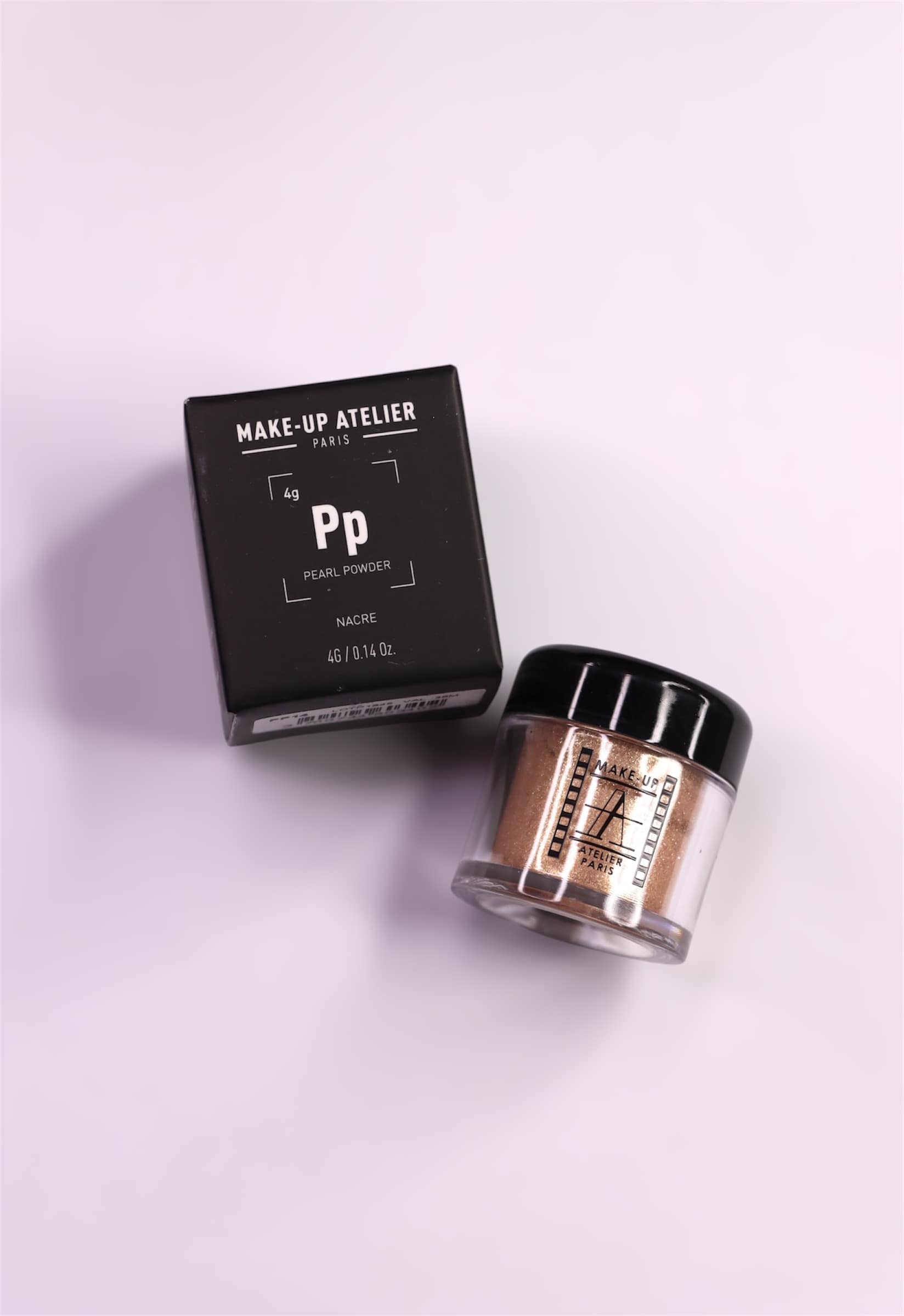 Poudre nacrée dorée